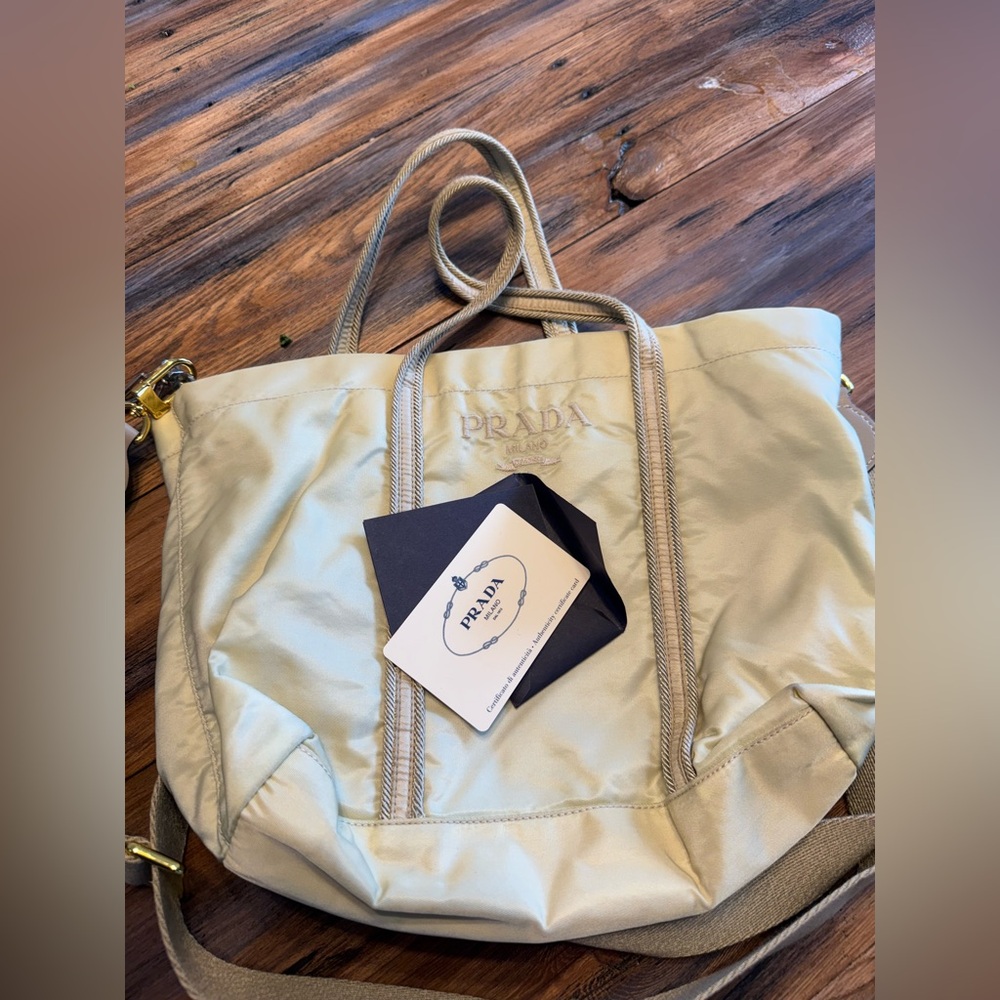 Prada tote bag 
Strap is not prom Prada
With authenticity card
Pre loved